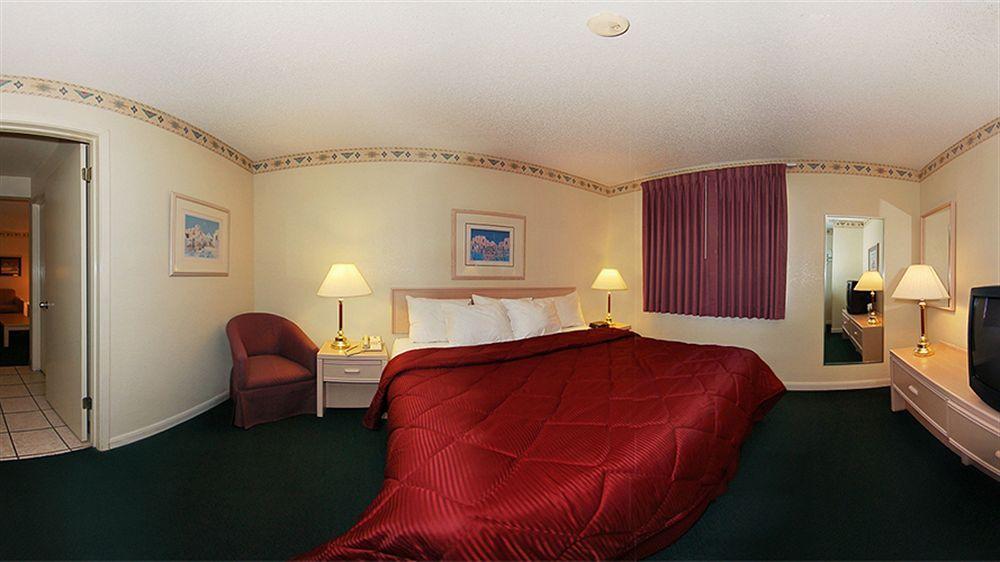 Baymont By Wyndham Del Rio Otel Oda fotoğraf